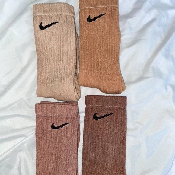 nike socks nude
